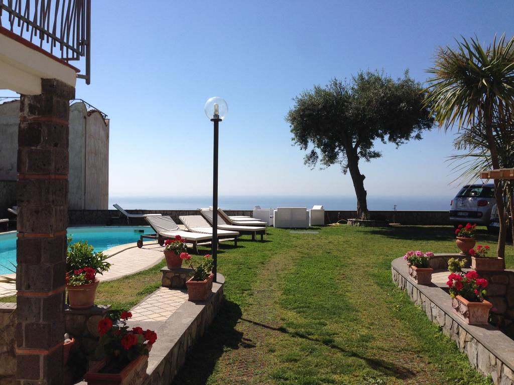 Olga'S Residence Relais Nerano Bagian luar foto