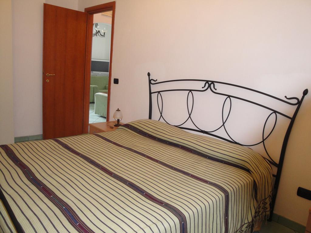 Olga'S Residence Relais Nerano Ruang foto