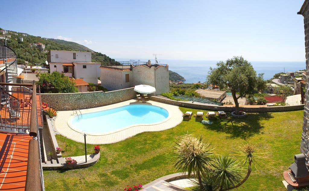 Olga'S Residence Relais Nerano Ruang foto